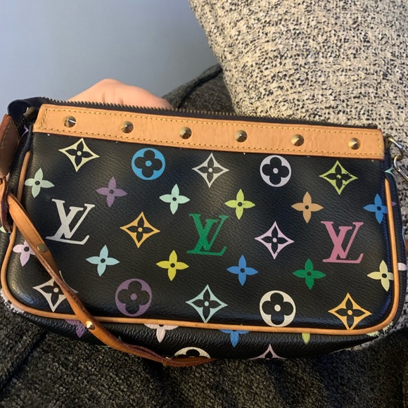 Handbags - Black Pochette style bag